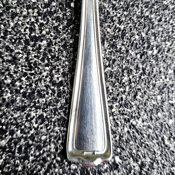 1847 Rogers Bros CROMWELL 1912 Intl. Silver Plate XS Triple 8 Desert Spoons - Picture 4 of 5